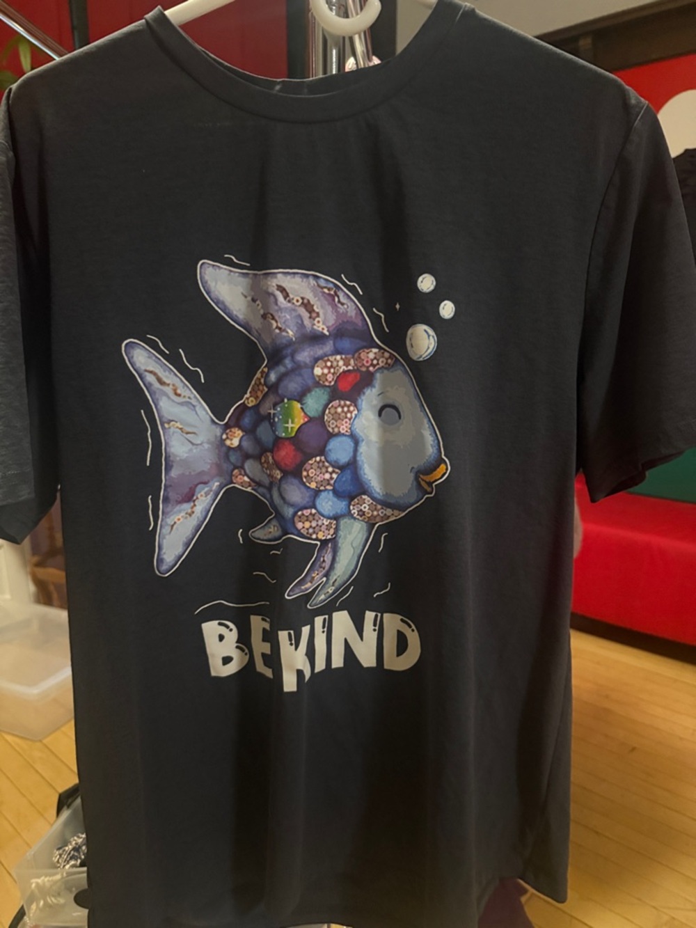 BEKIND Blue Fish Graphic Tee - Pets Fish